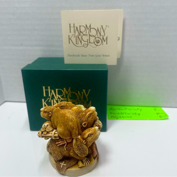 BNIB RARE Vintage Harmony Kingdom Treasure Zest Beavers Trinket Box - Picture 4 of 16